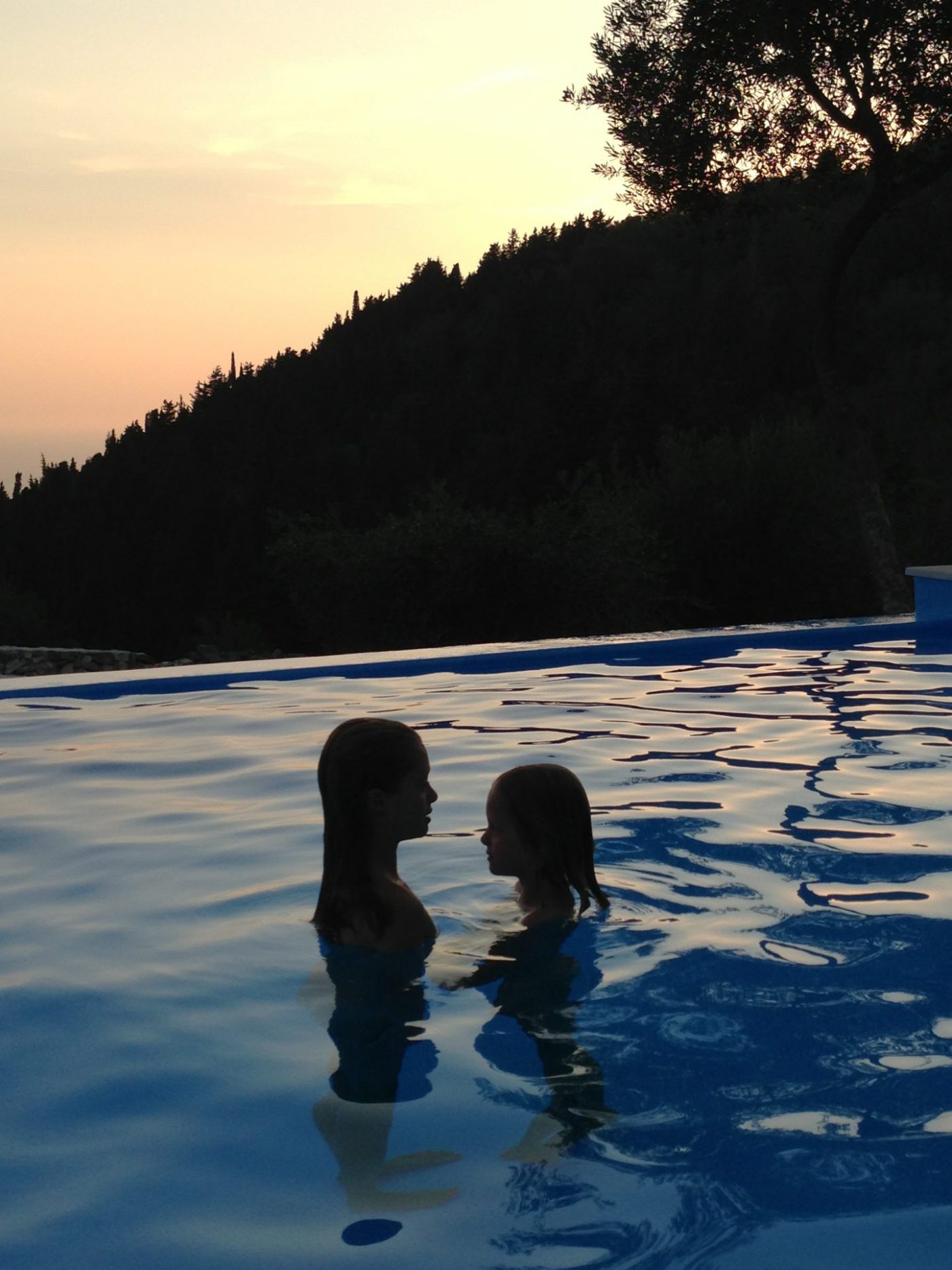 rou-estate-yoga-wellness (10)